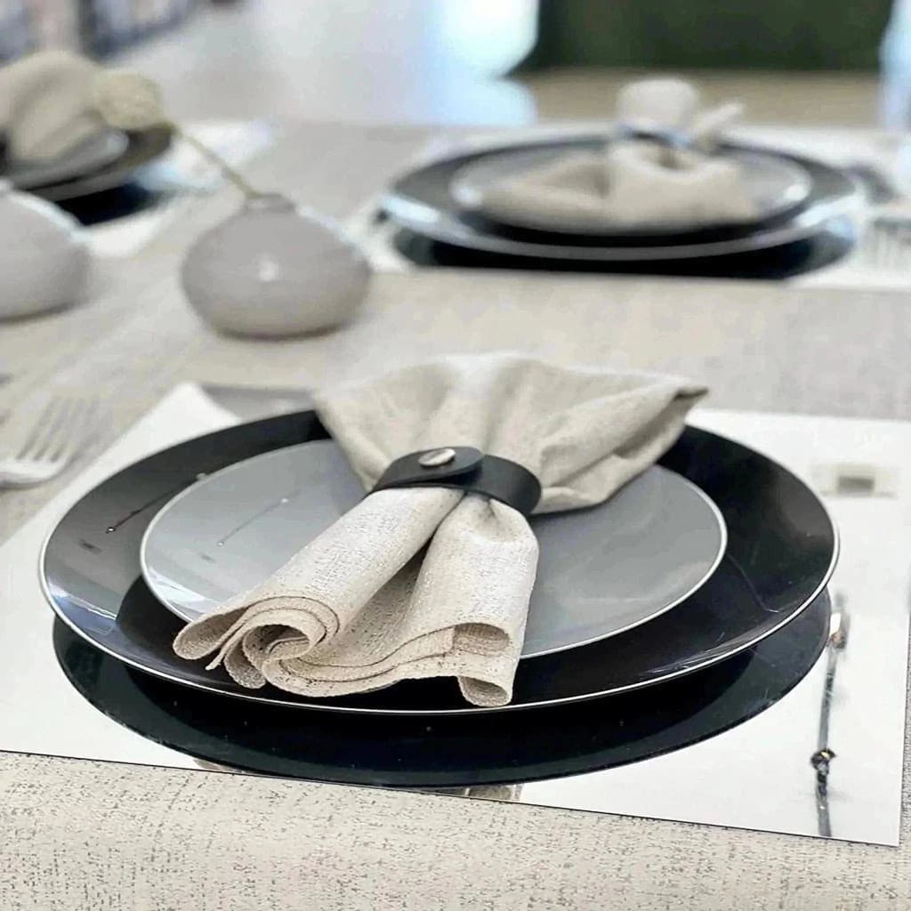 Round Grey and Silver Round Plastic Plates | 10 Pack